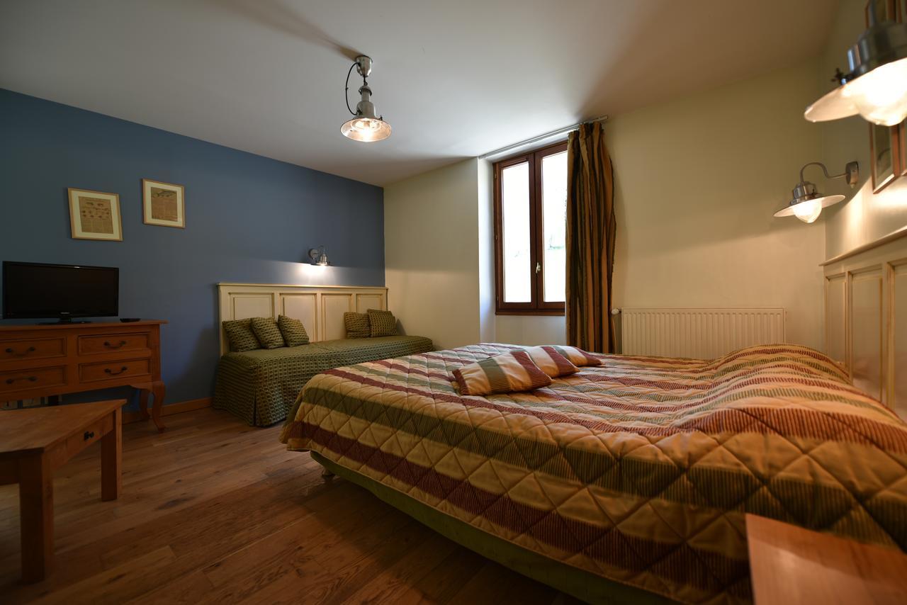 Les Lodges Du Lac Saint-Alban-de-Montbel Bilik gambar